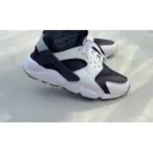 Nike | Shoes | Nike Air Huarache White Black Shoes Sneakers  display picture 2